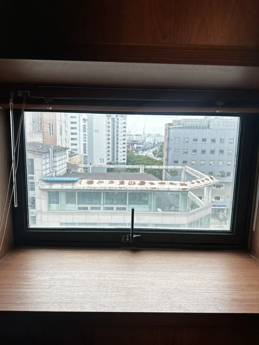 프로젝트창 창틀 정렬 교정 완료 후 상태